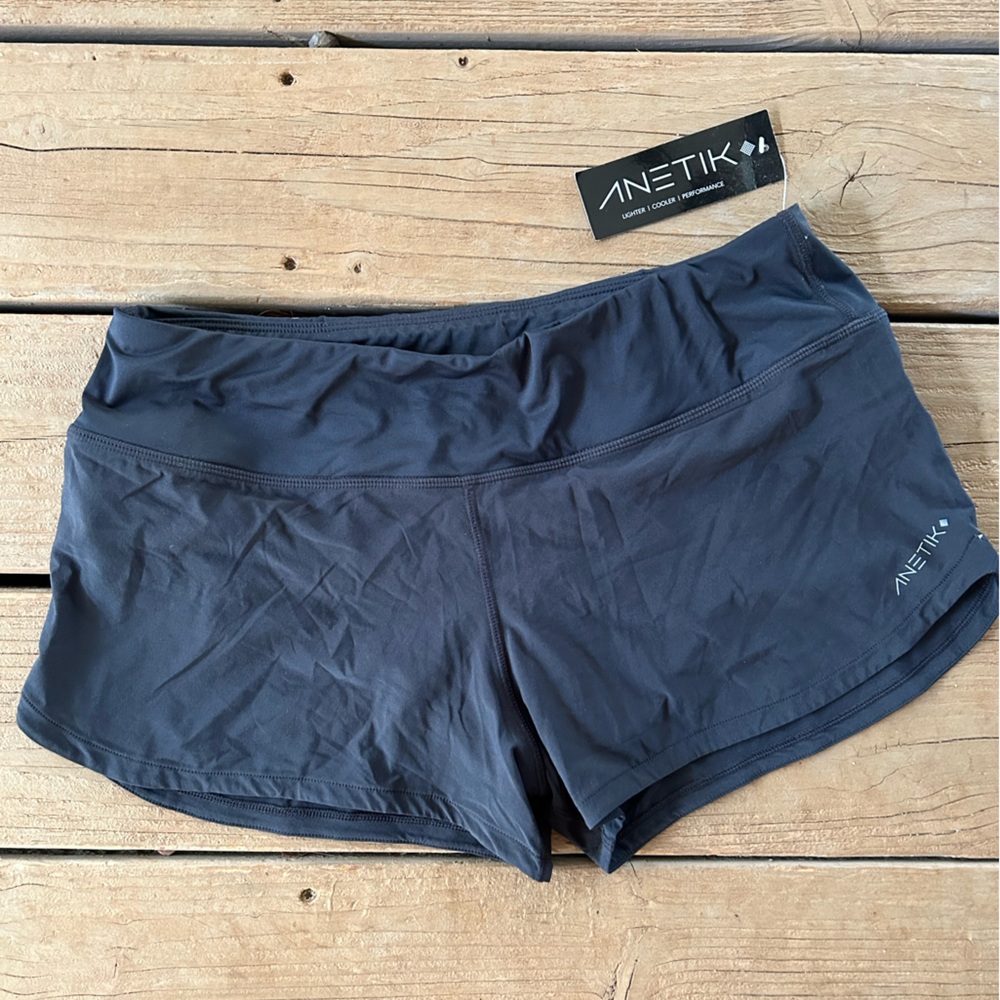 Anetik flight athletic shorts